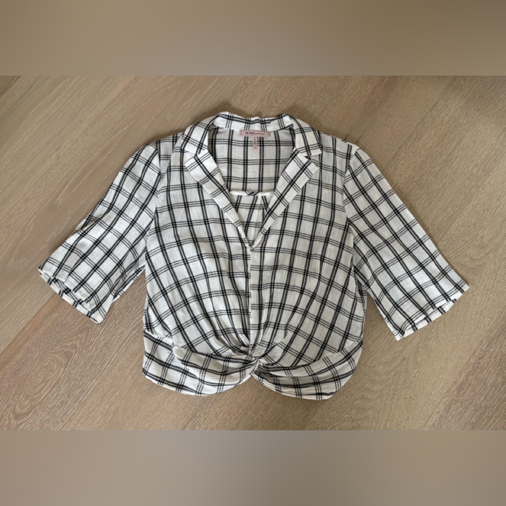 BCBGeneration Black and White Crop Shirt